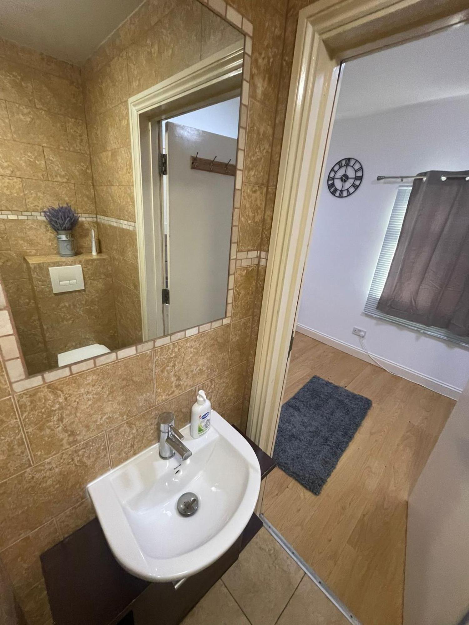 דירות לונדון Chic Urban Retreat מראה חיצוני תמונה
