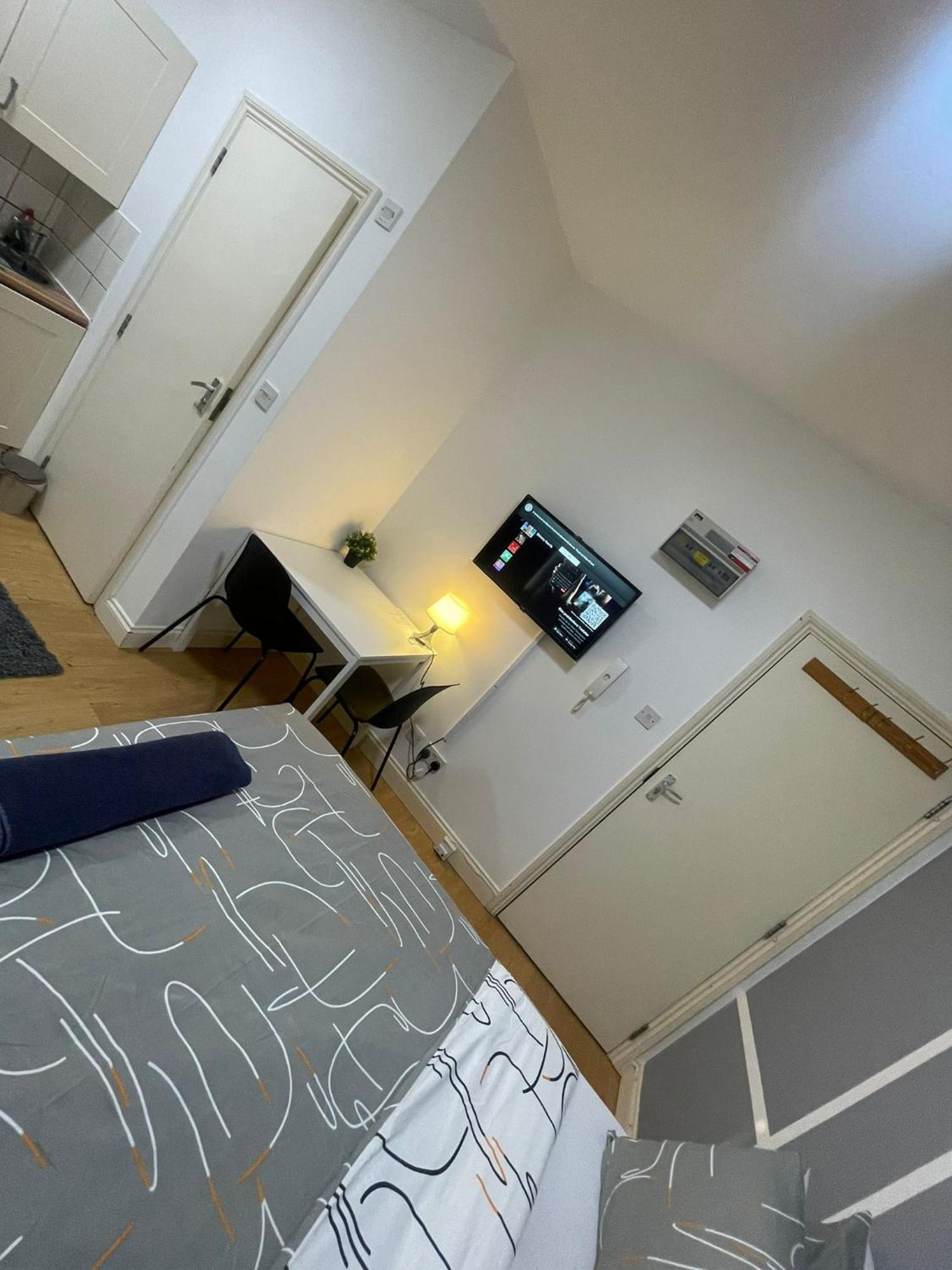 דירות לונדון Chic Urban Retreat מראה חיצוני תמונה
