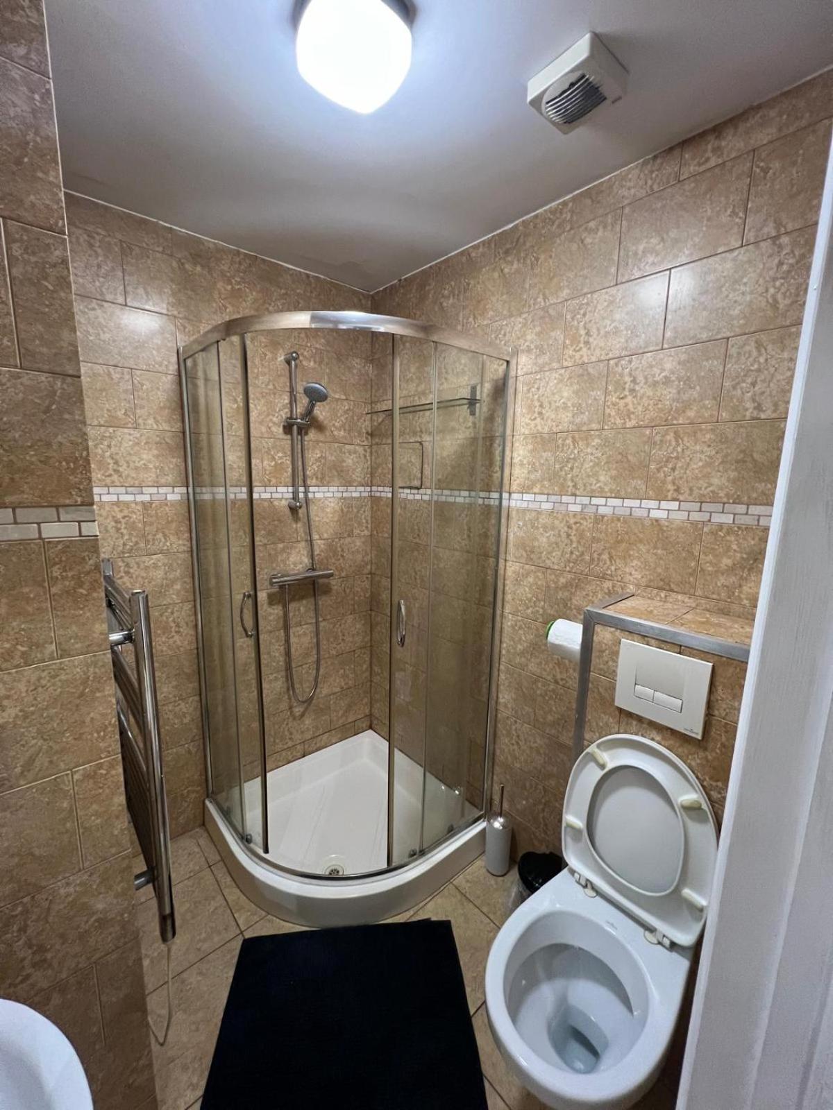 דירות לונדון Chic Urban Retreat מראה חיצוני תמונה
